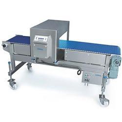 Metal Detector with Conveyor